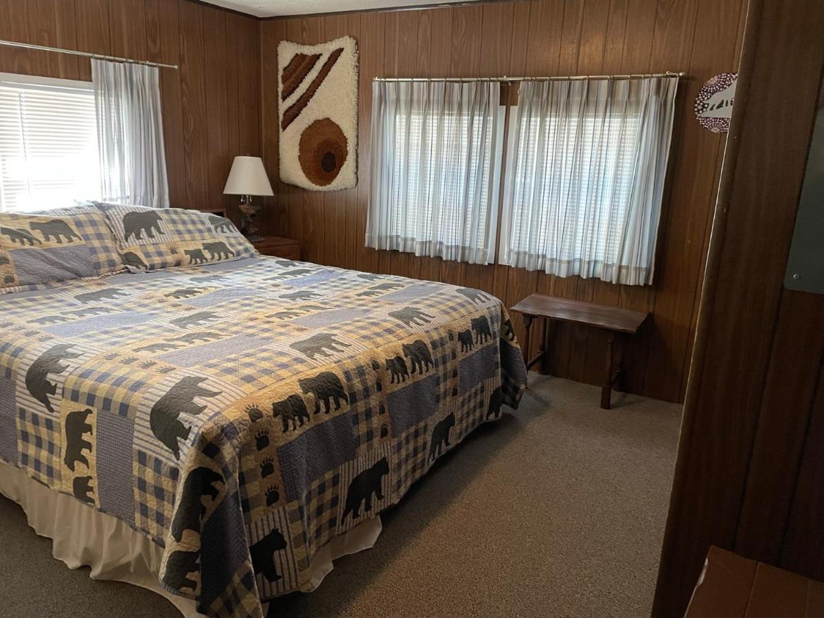 Grandma's In The Woods. Yellowstone Chalet